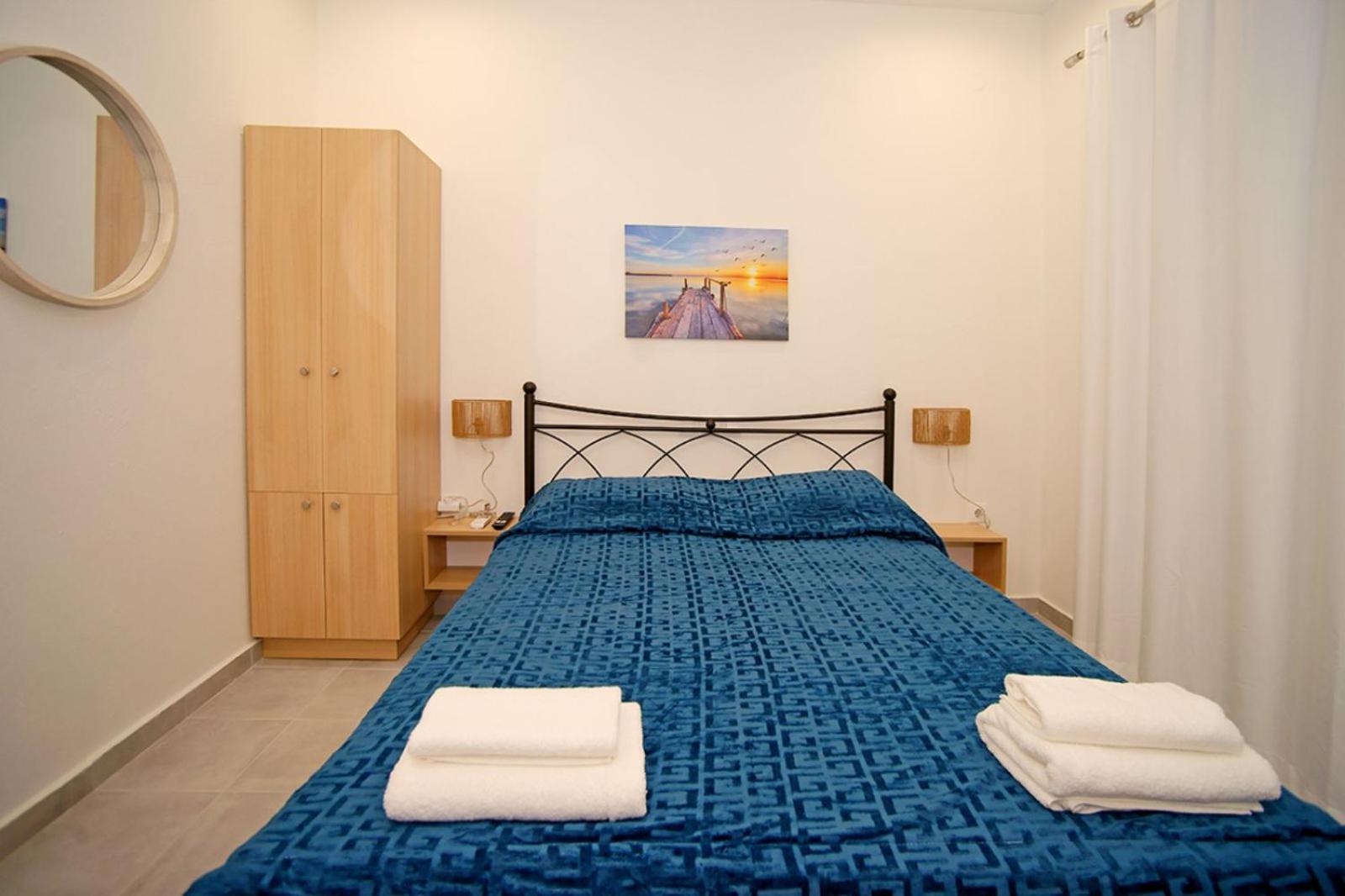 Karnagio Rooms Kyparissia Zewnętrze zdjęcie